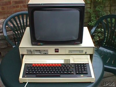Master with Drives and Monitor.jpg - 52Kb